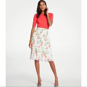 Ann Taylor Pleated Floral Skirt, sz 12